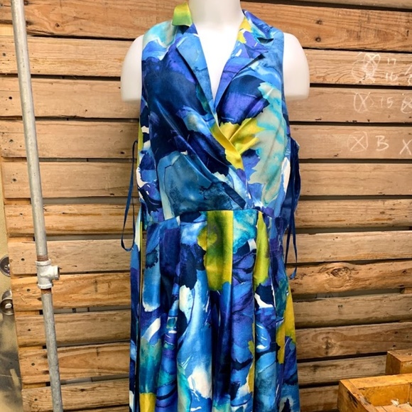 Dress by New Direction - Picture 1 of 2